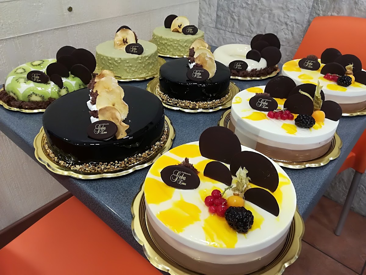 Un dettaglio della vetrina.