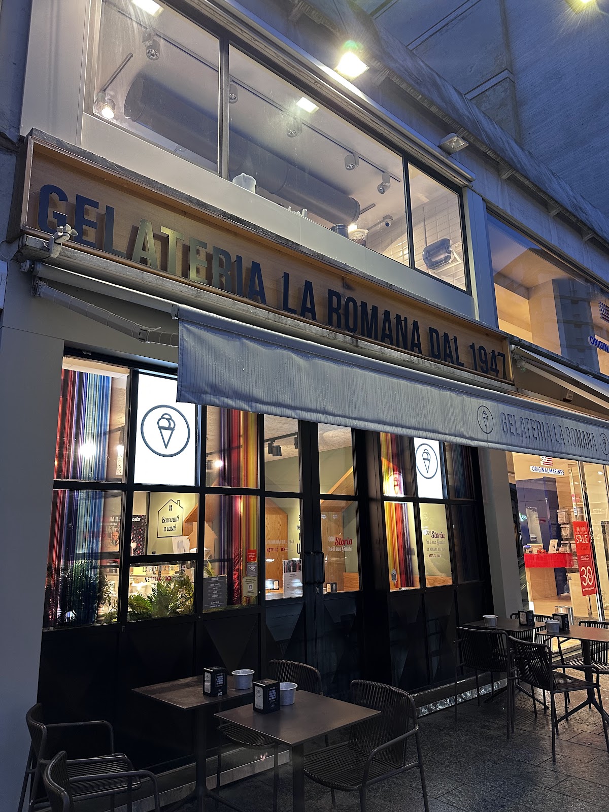 Un dettaglio del banco.
