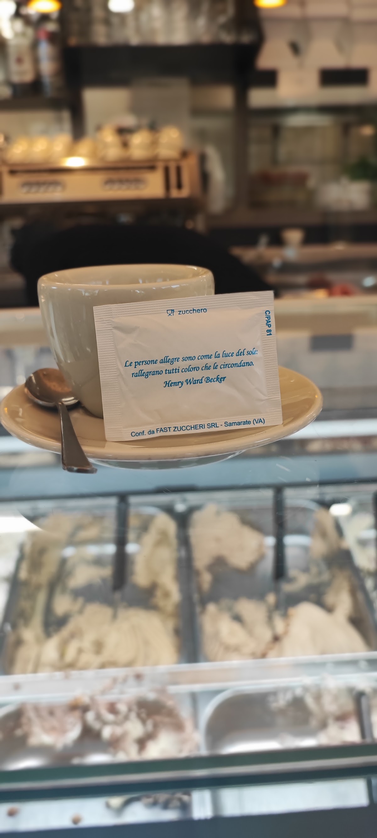 Il locale visto dall'interno.