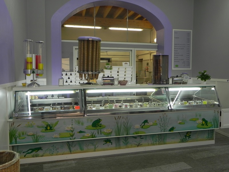 Un dettaglio del banco.