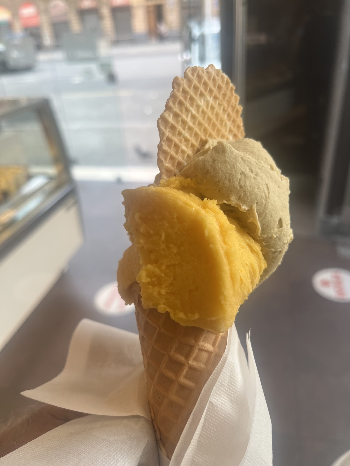 Un dettaglio del banco.