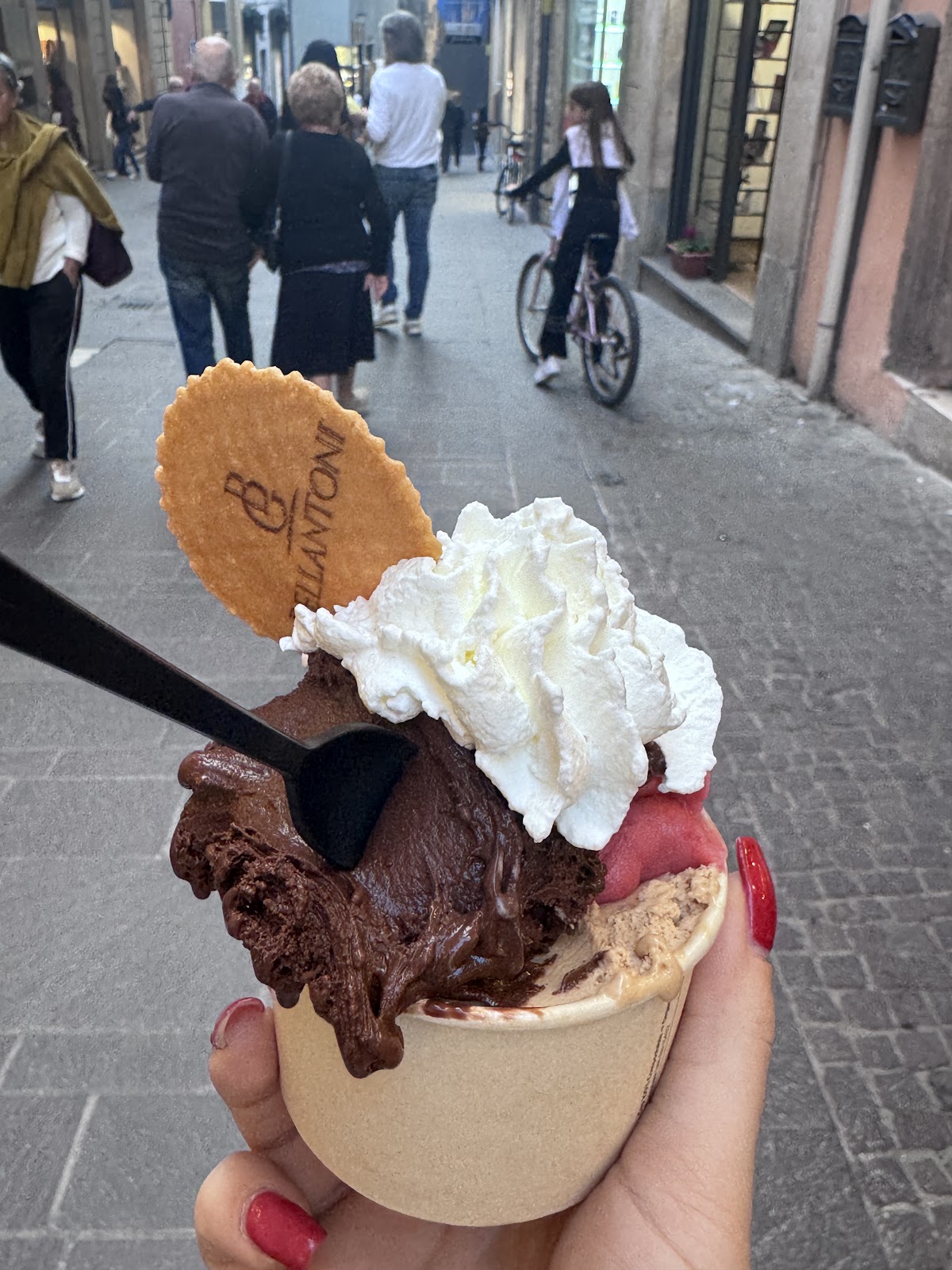 Il gelato servito.