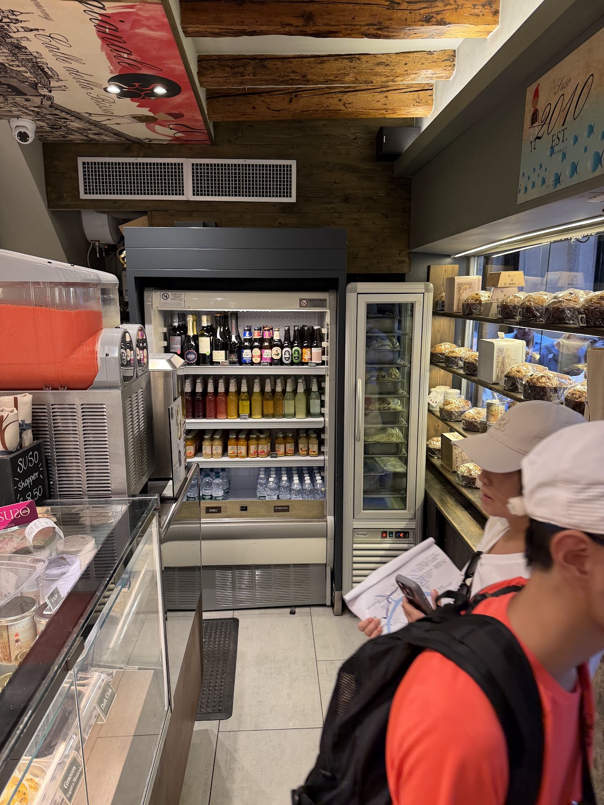 Il locale in servizio.