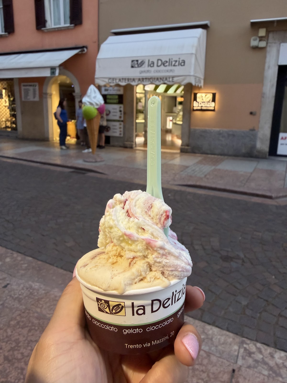 Un dettaglio del banco.