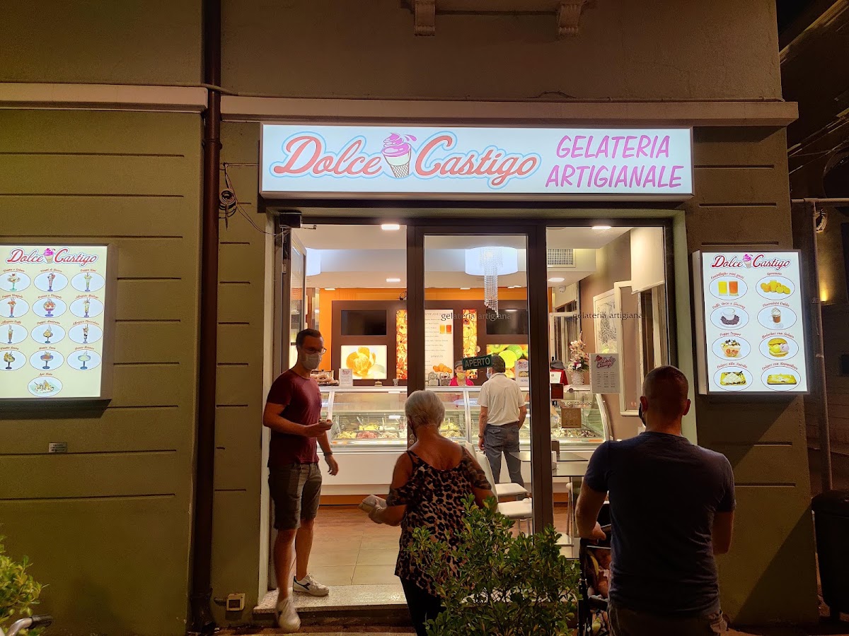 Il locale in servizio.