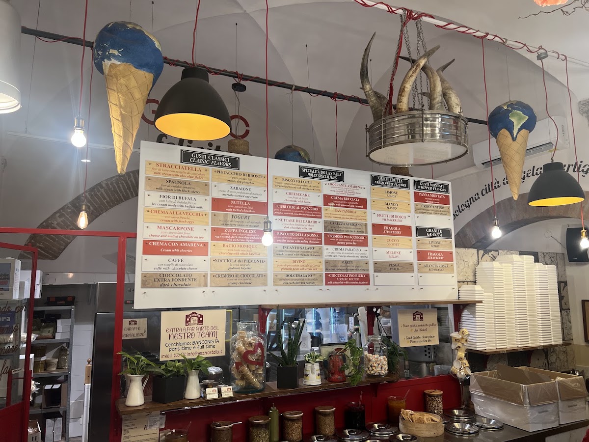 Il locale visto dall'interno.