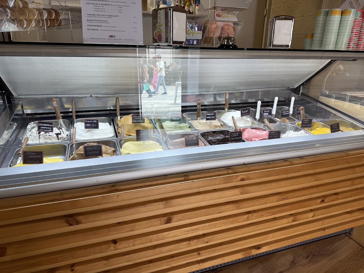 Defriscu | Gelateria Sociale