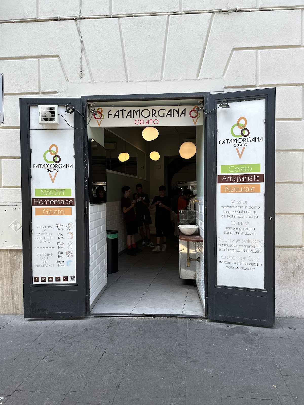 Il locale in servizio.
