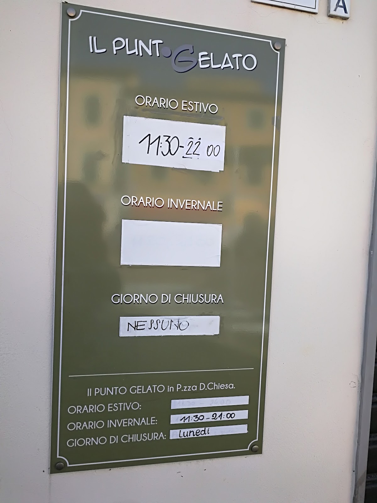 Un dettaglio del banco.