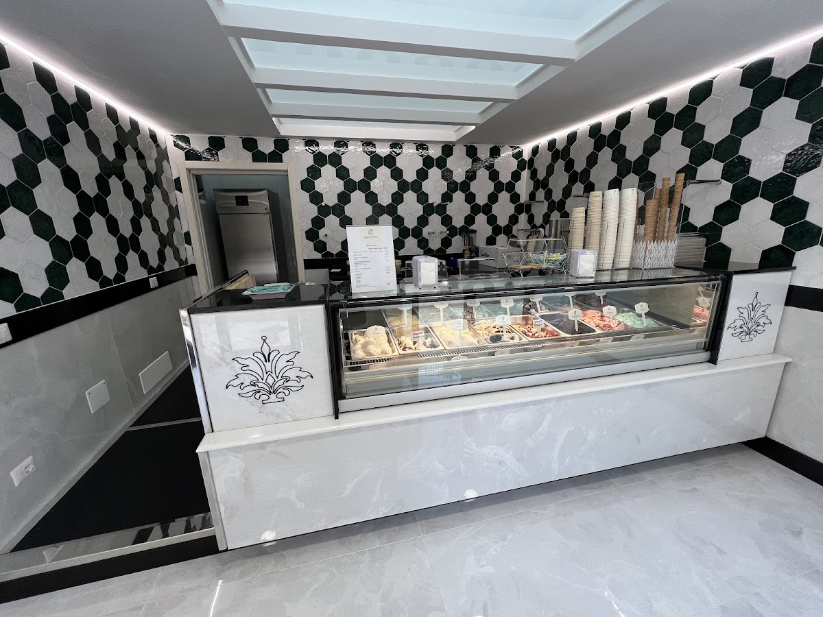Gelateria Stefania artigiani dal 1975